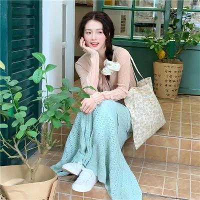 马云在校园卖盒饭